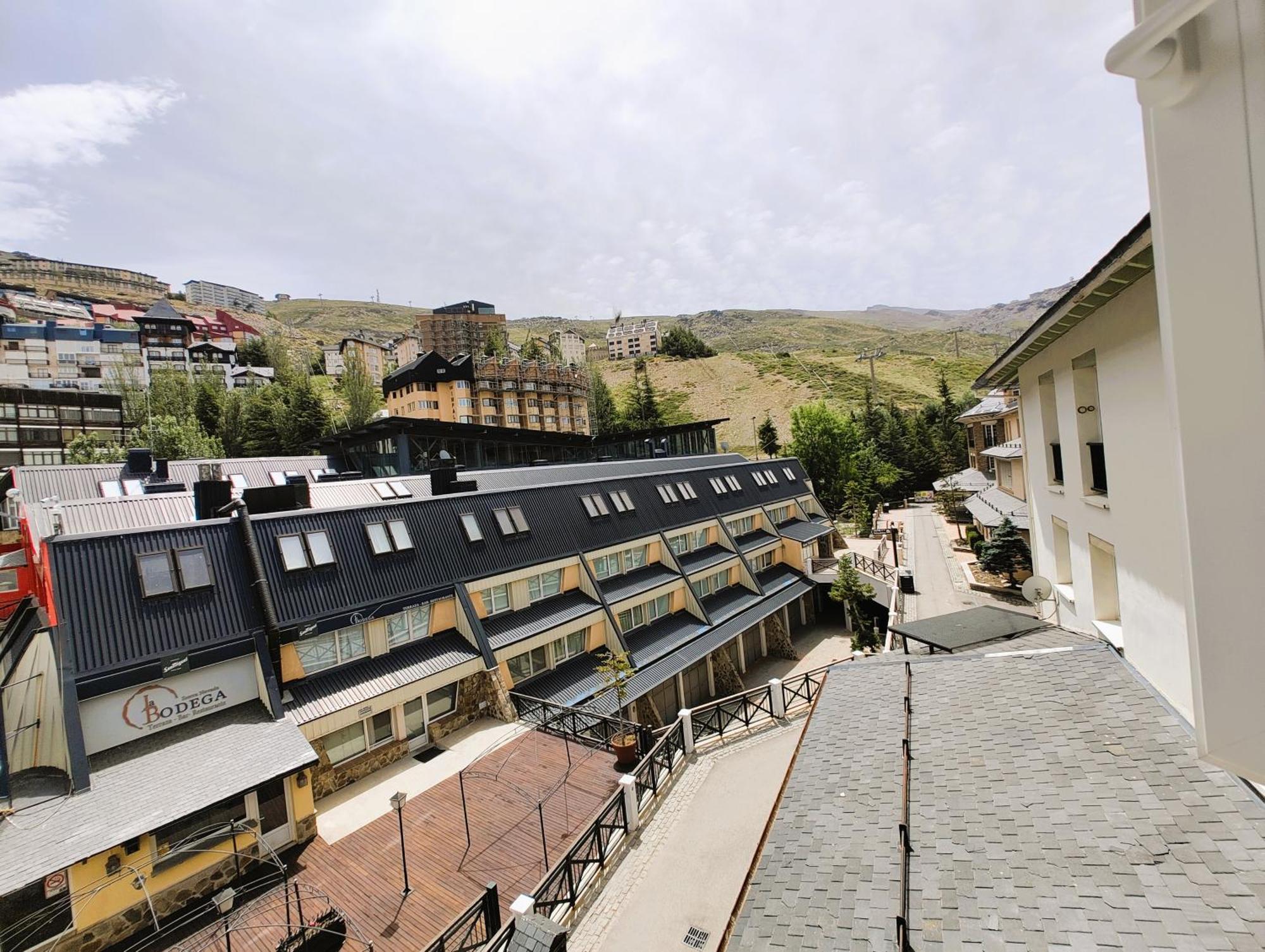 Ski & Snow Apartmentos By Todosierranevada - Plaza Principal Junto A Los Telecabinas Sierra Nevada Kültér fotó